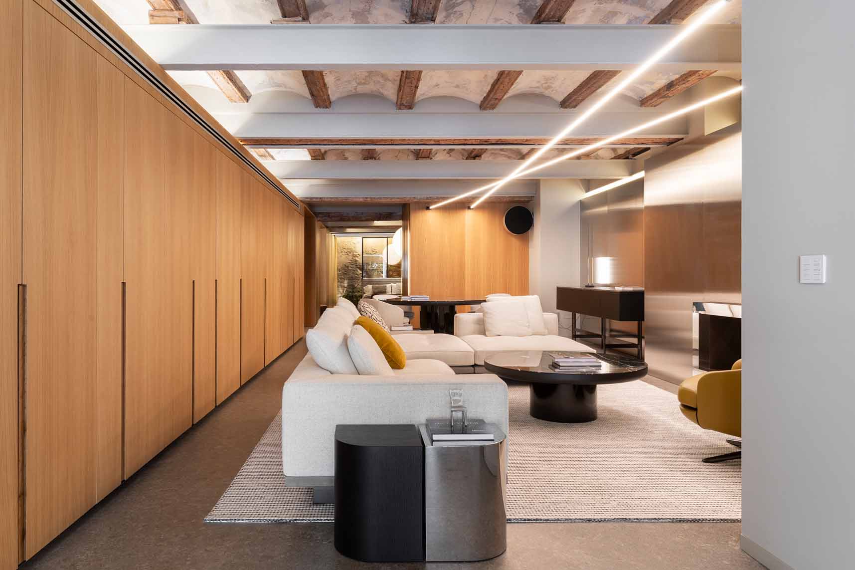 Minotti Valencia by Pepe Cabrera Homes